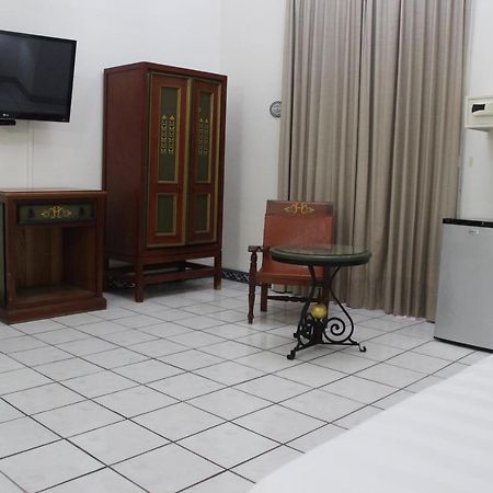 Hotel Concierge Plaza Colima Exterior foto