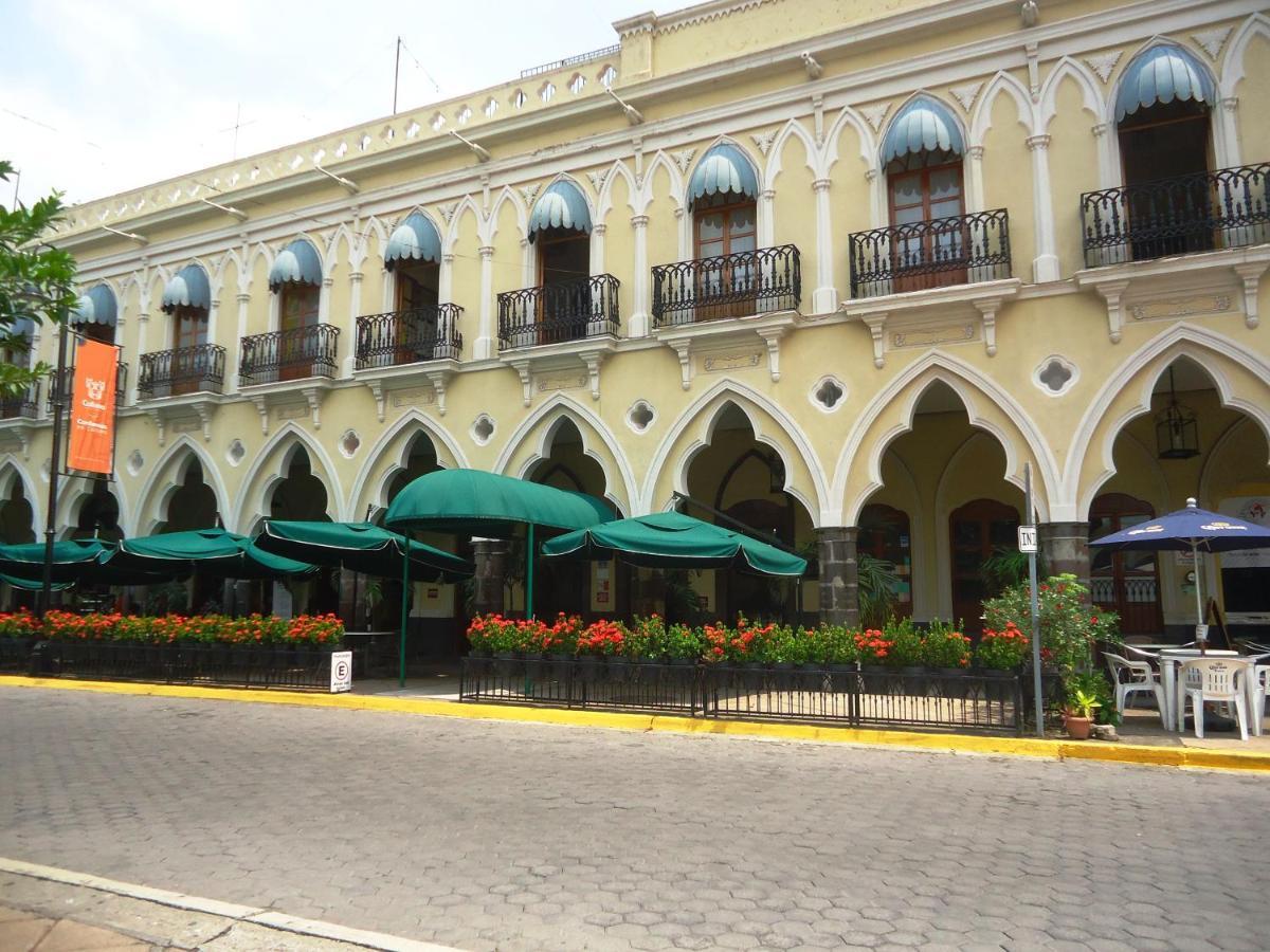 Hotel Concierge Plaza Colima Exterior foto