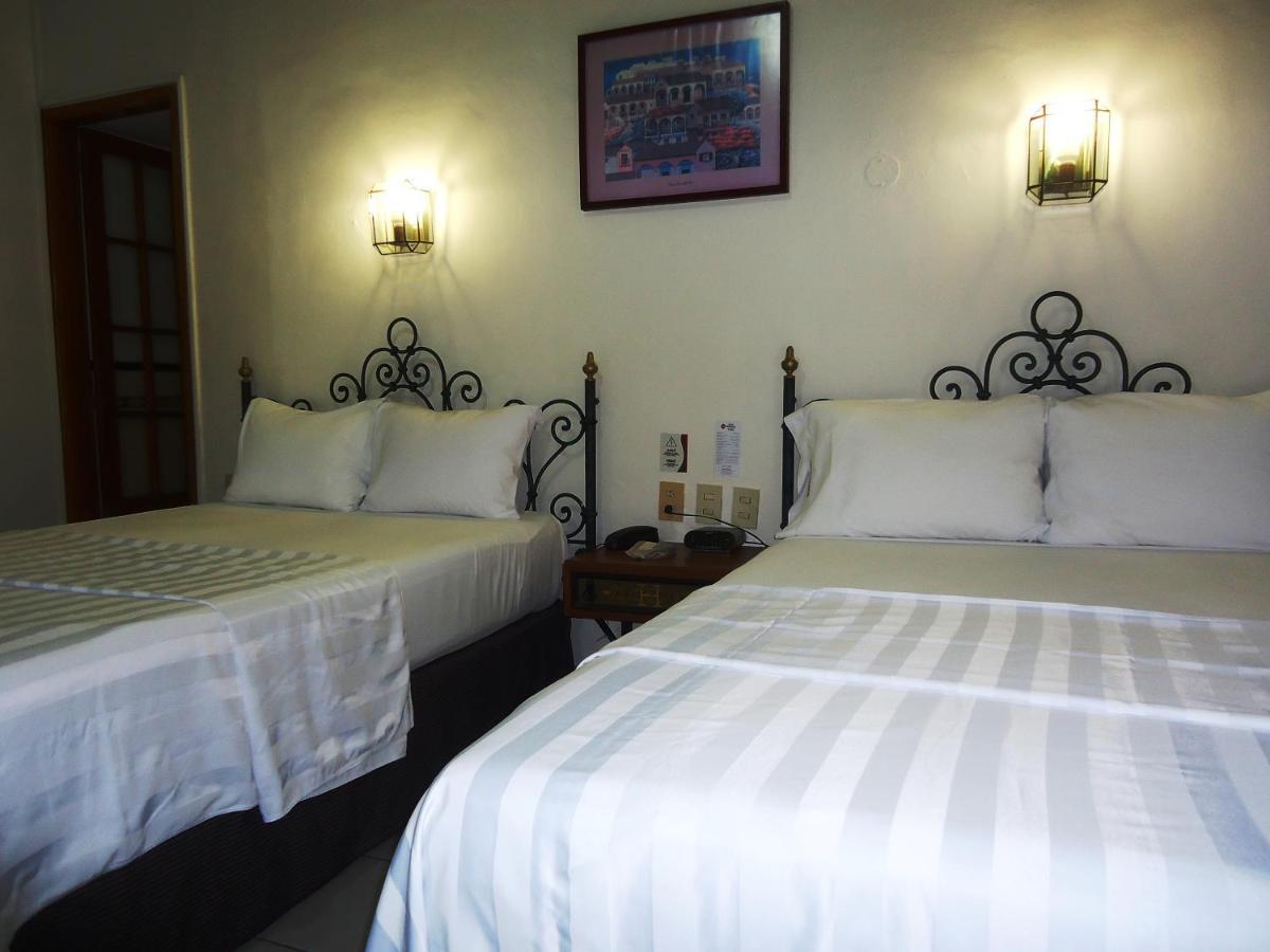 Hotel Concierge Plaza Colima Exterior foto