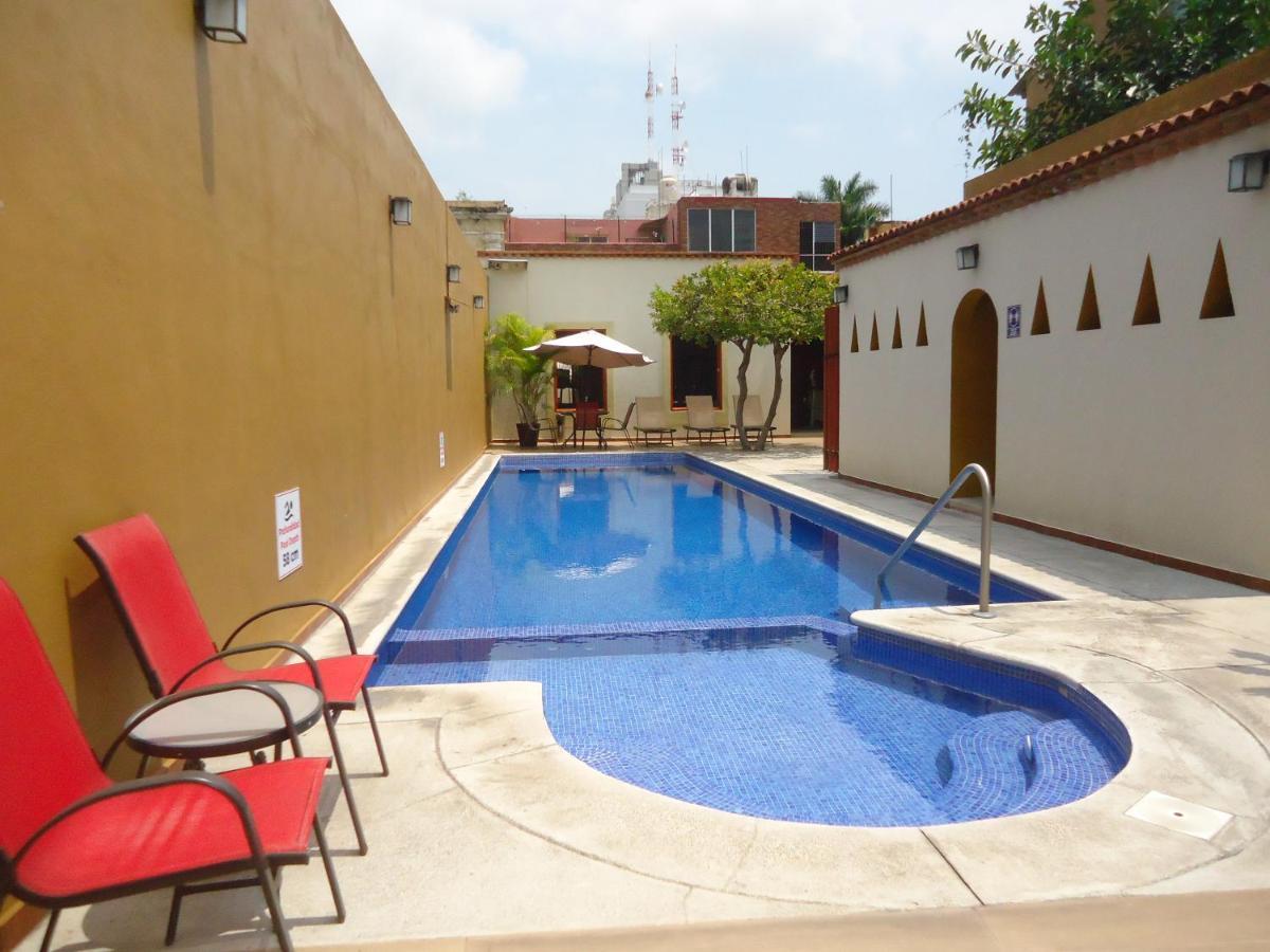 Hotel Concierge Plaza Colima Exterior foto