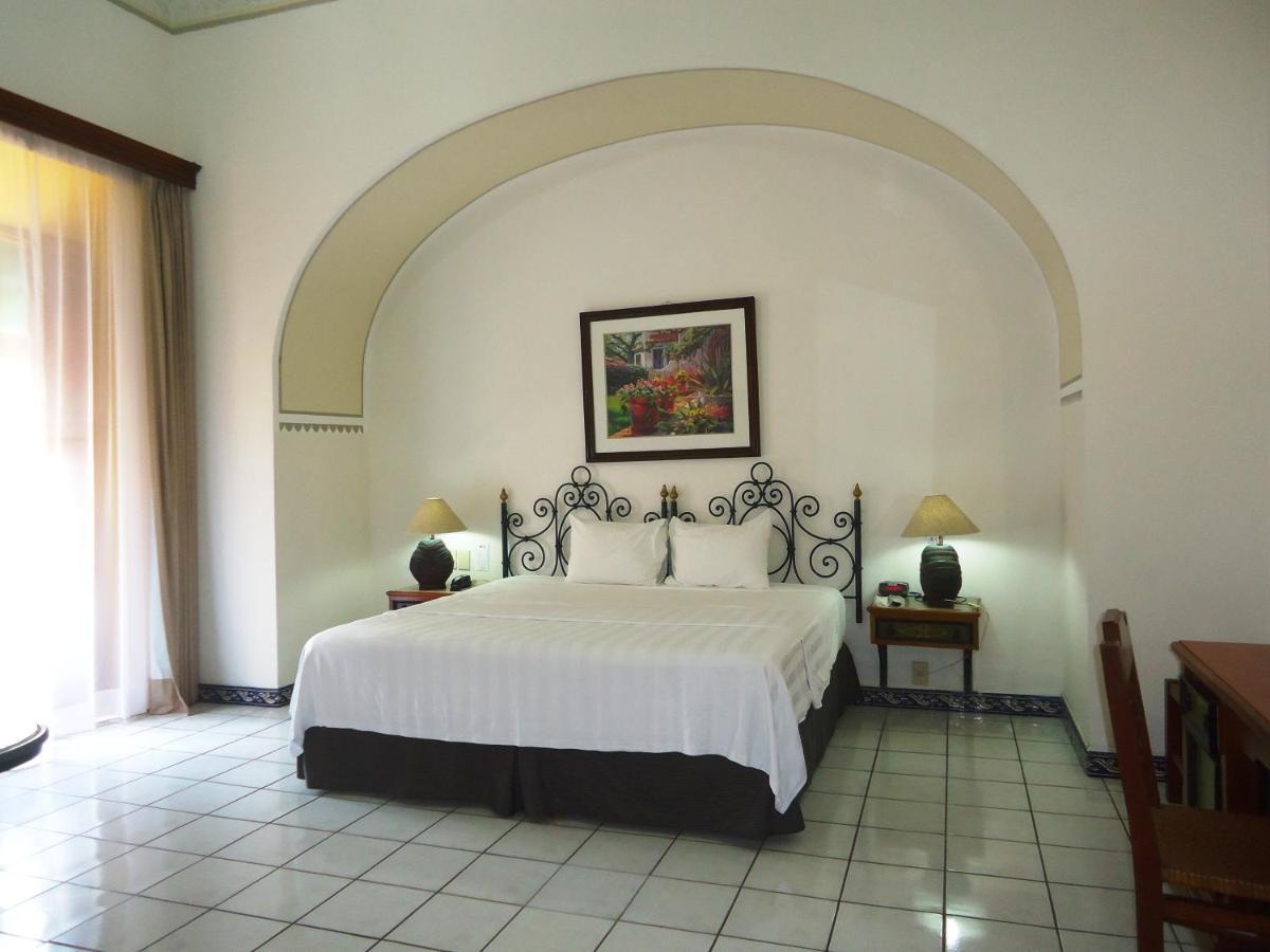 Hotel Concierge Plaza Colima Exterior foto