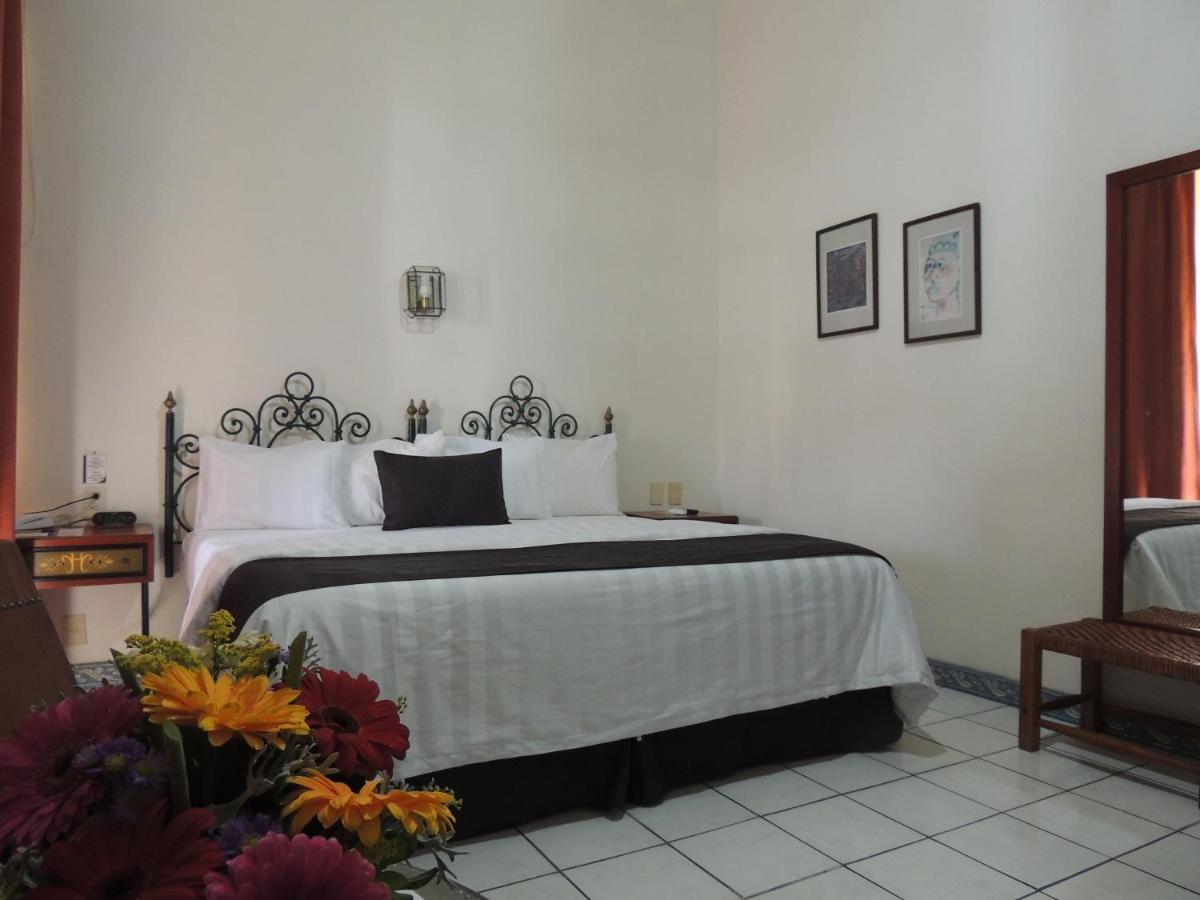 Hotel Concierge Plaza Colima Exterior foto