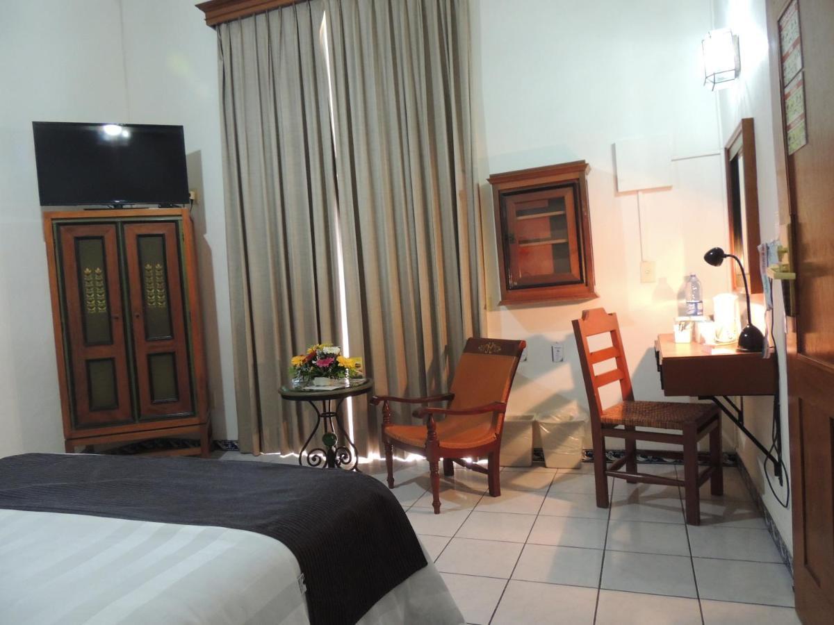 Hotel Concierge Plaza Colima Exterior foto